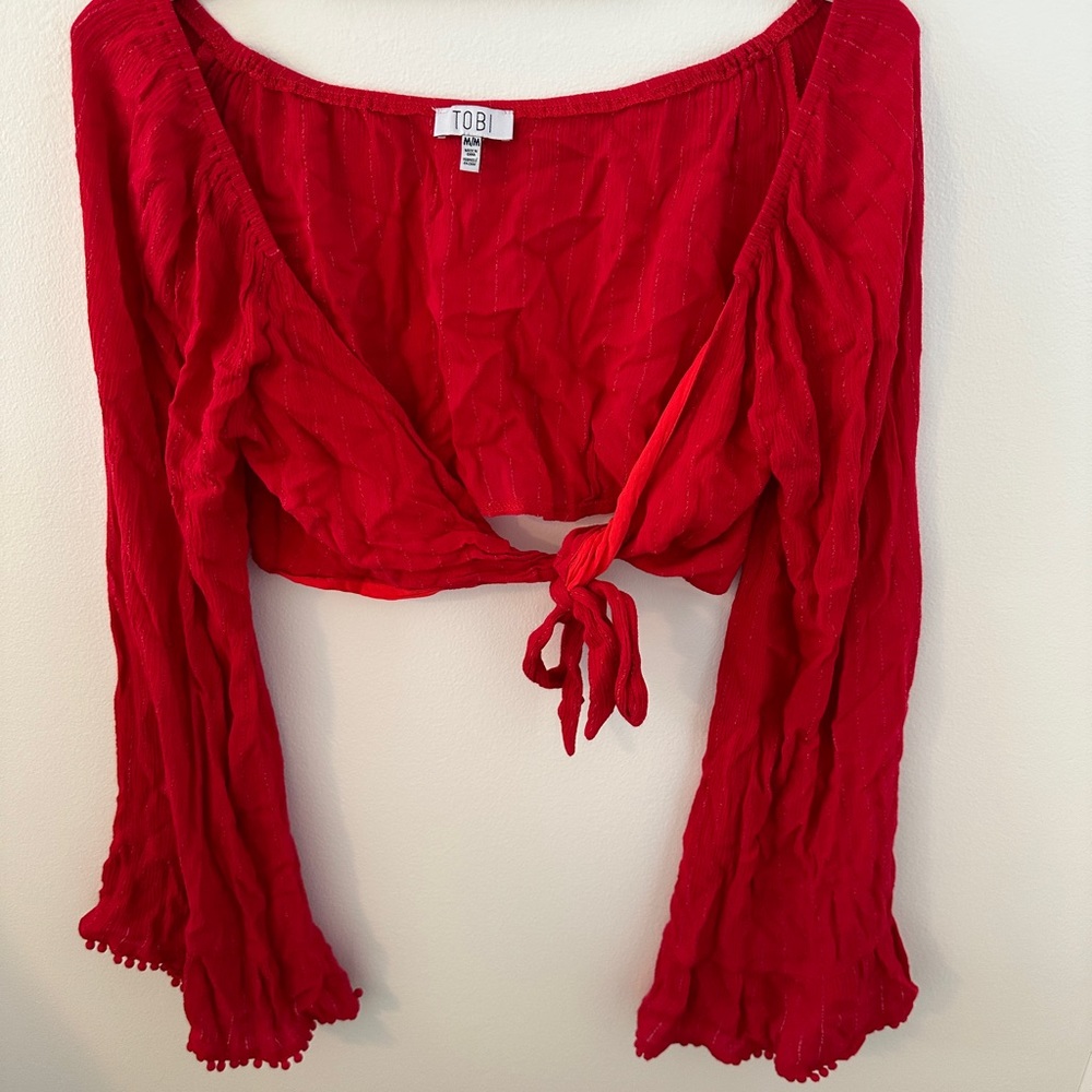 Toni Red Cropped Long Sleeve Size Medium